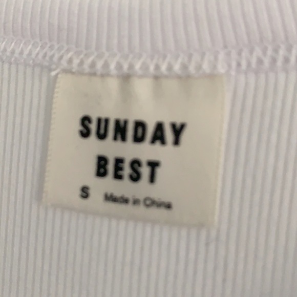 Aritzia white tank top - Picture 2 of 3